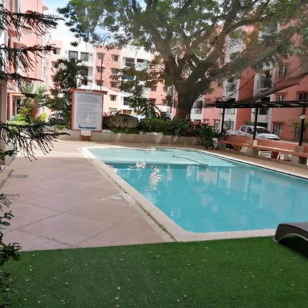 Condo Azur Suites B207 Near Airport, Netflix, Stylish, Cozy With Swimming Pool Lapu-Lapu City Exterior foto