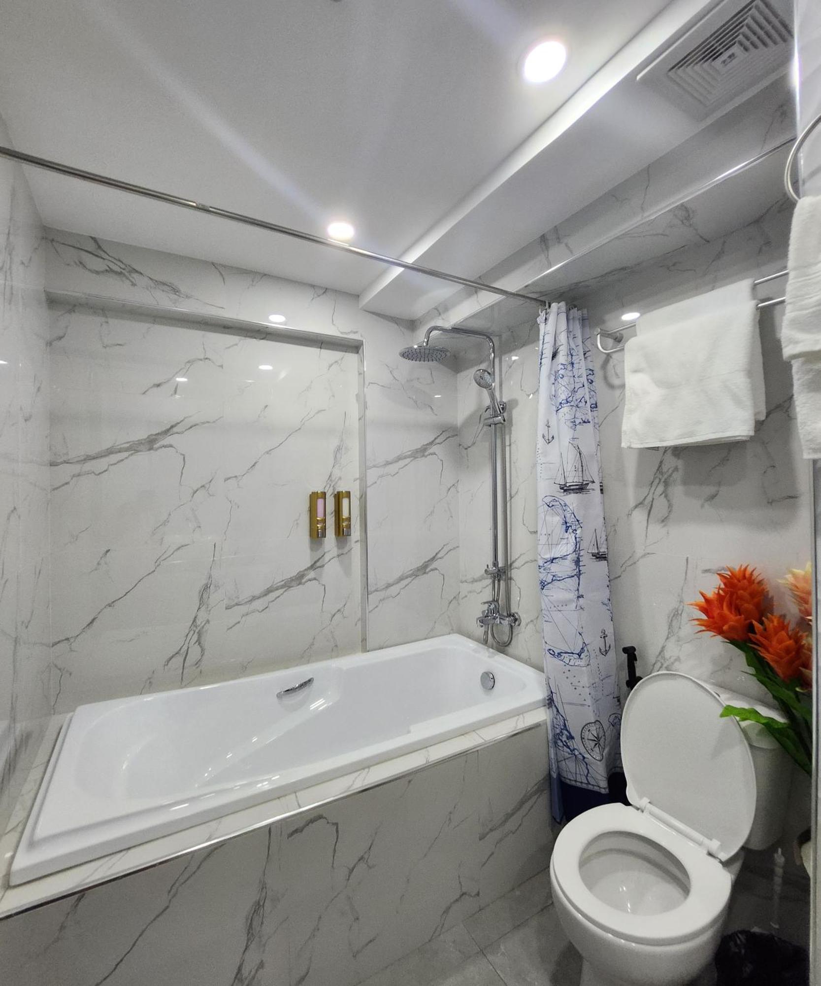 Condo Azur Suites B207 Near Airport, Netflix, Stylish, Cozy With Swimming Pool Lapu-Lapu City Exterior foto